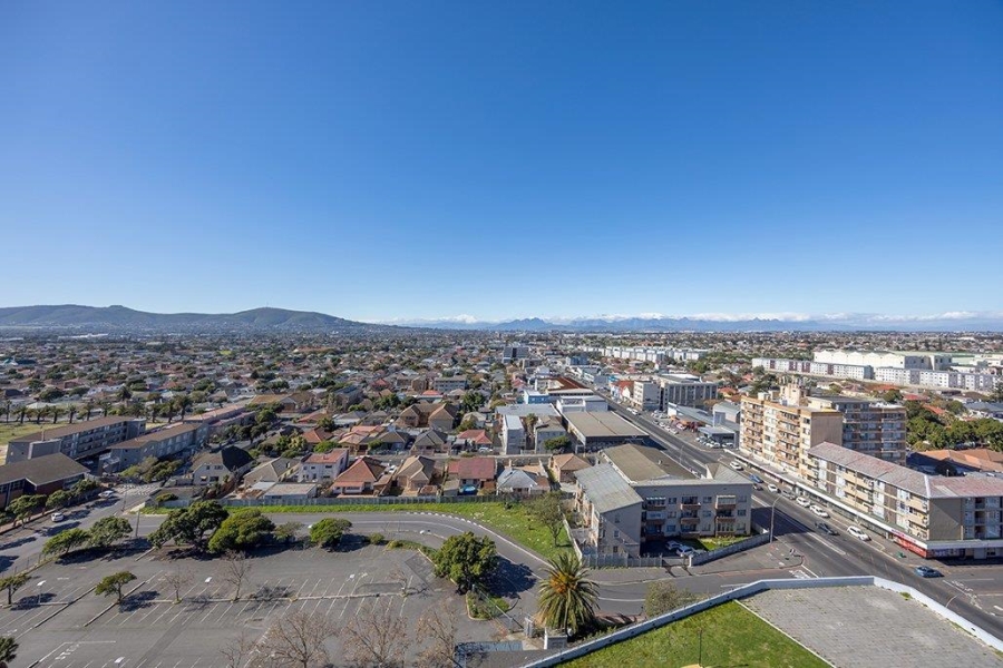 2 Bedroom Property for Sale in Townsend Estate Western Cape